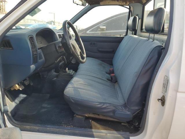 1995 Nissan Truck E/XE