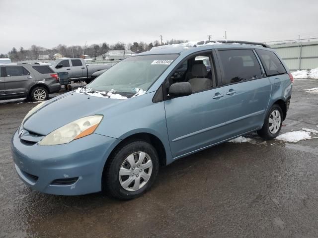 2007 Toyota Sienna CE