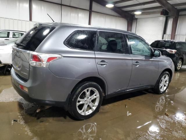 2014 Mitsubishi Outlander SE