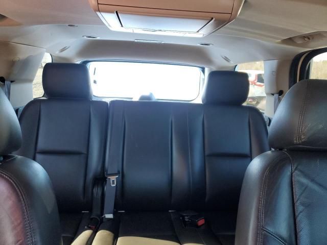 2012 Cadillac Escalade Luxury