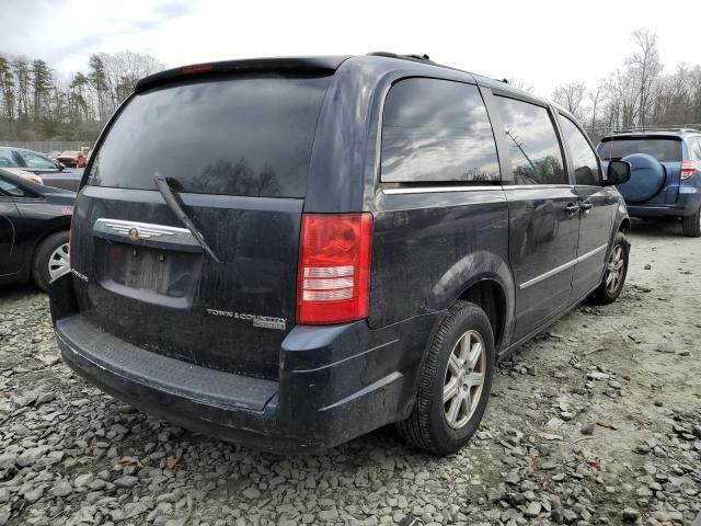 2010 Chrysler Town & Country Touring