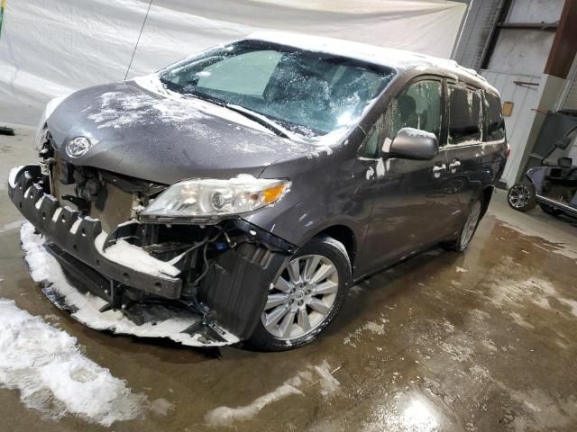 2012 Toyota Sienna XLE