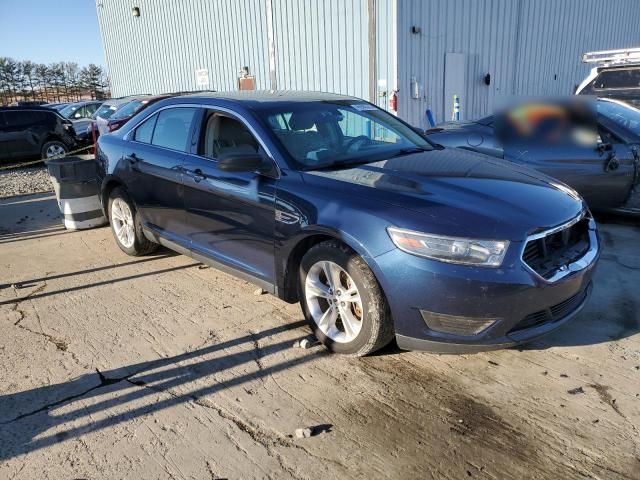 2016 Ford Taurus SE