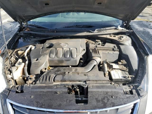 2010 Nissan Altima Base