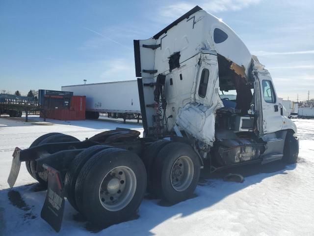 2018 Freightliner Cascadia 125