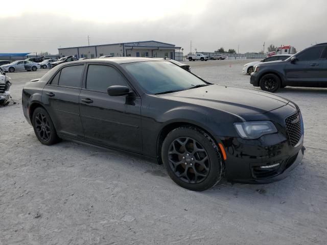 2020 Chrysler 300 Touring