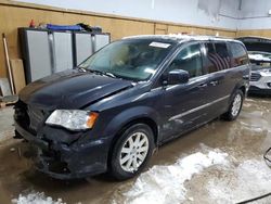 Salvage cars for sale from Copart Kincheloe, MI: 2014 Chrysler Town & Country Touring