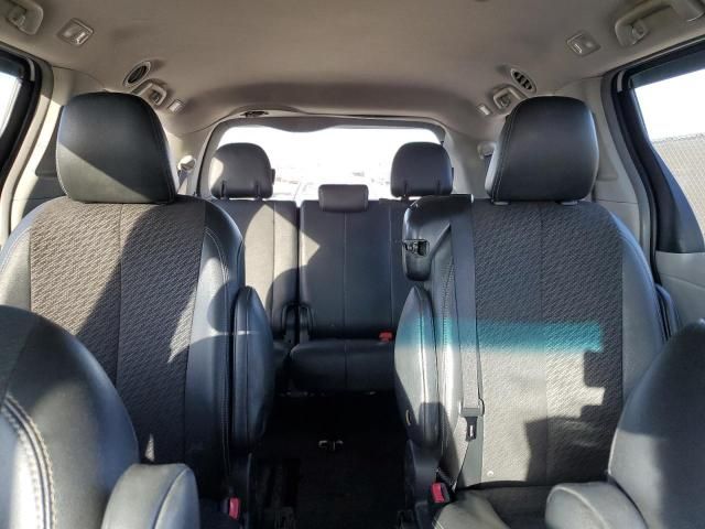 2011 Toyota Sienna Sport