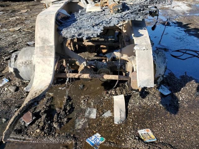 2018 East Manufacturing Trailer Axle Assembly