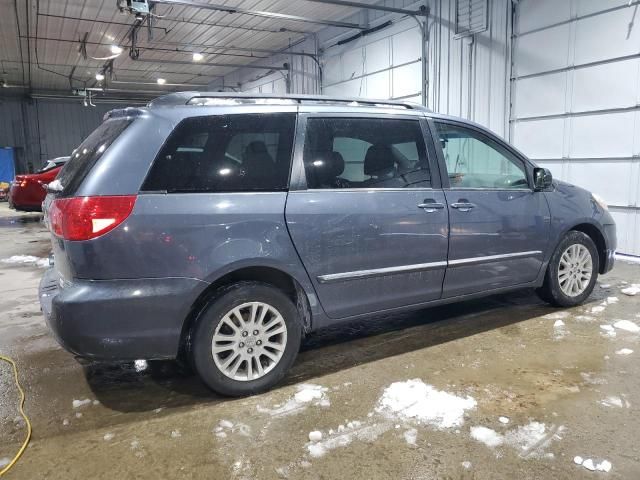 2009 Toyota Sienna XLE