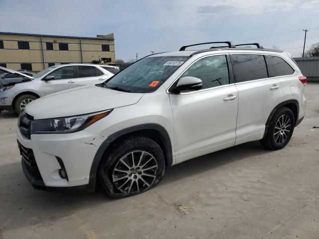 2018 Toyota Highlander SE