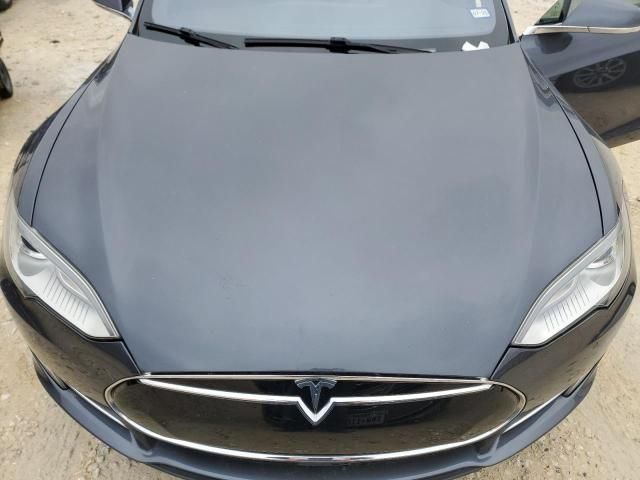 2014 Tesla Model S