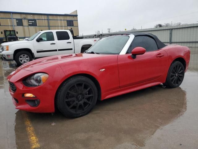 2017 Fiat 124 Spider Classica