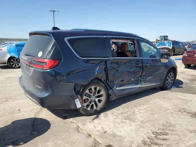 2022 Chrysler Pacifica Hybrid Pinnacle