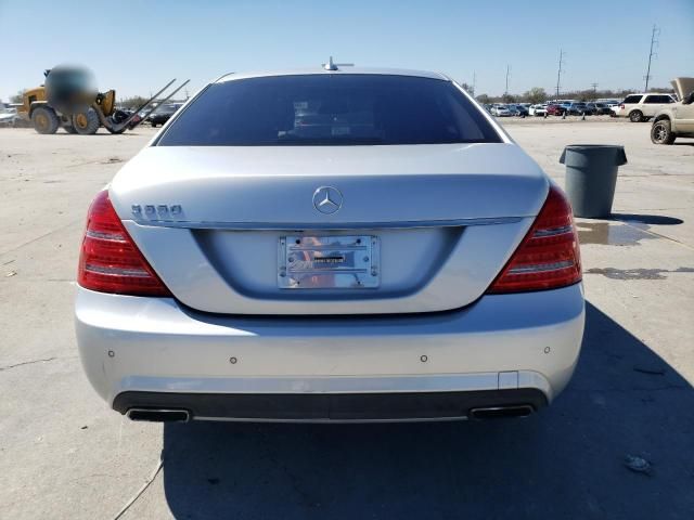 2010 Mercedes-Benz S 550