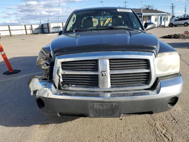 2005 Dodge Dakota SLT