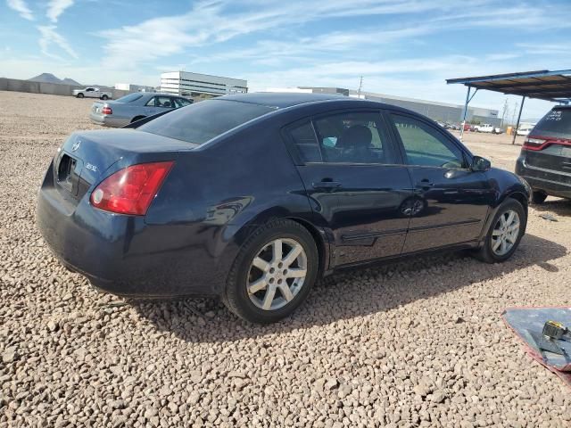 2005 Nissan Maxima SE