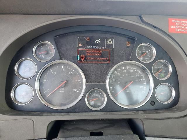 2014 Kenworth Construction T680