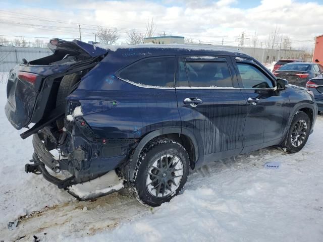 2022 Toyota Highlander Platinum