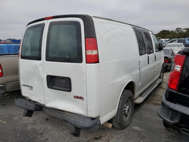 2016 GMC Savana G2500