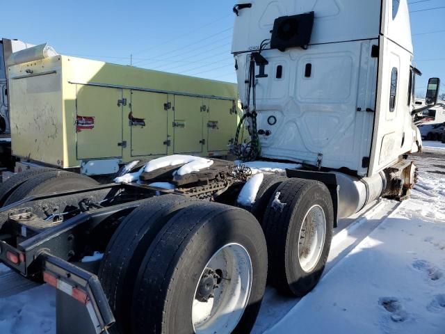 2022 Freightliner Cascadia 126