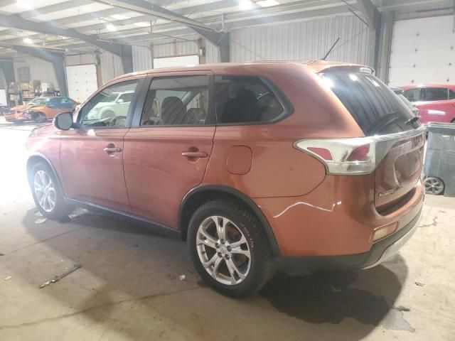 2015 Mitsubishi Outlander SE