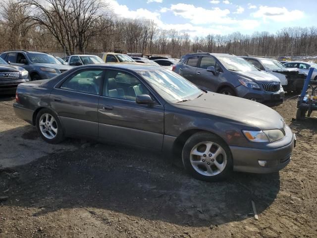 2000 Lexus ES 300