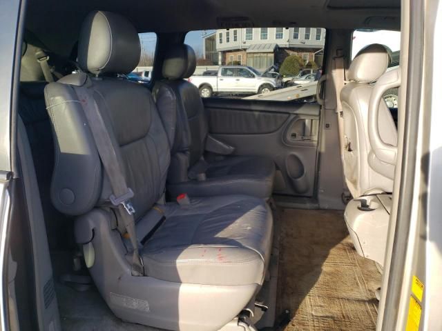 2006 Toyota Sienna XLE