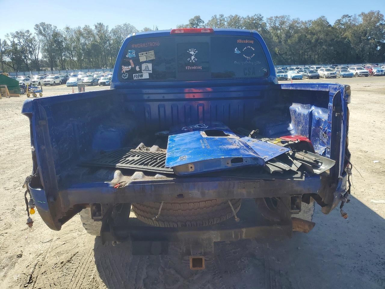 2015 Nissan Frontier s