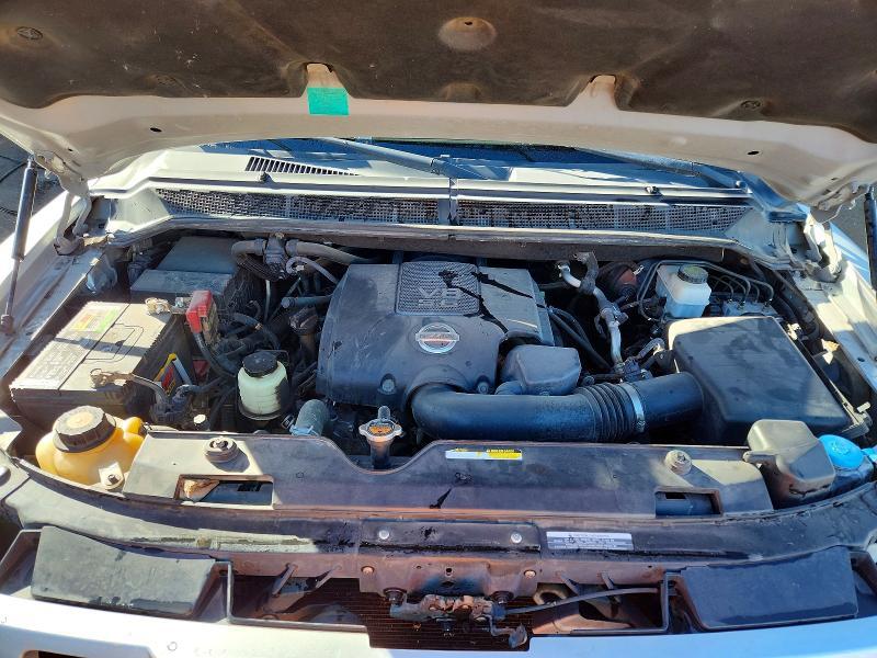 2010 Nissan Armada se