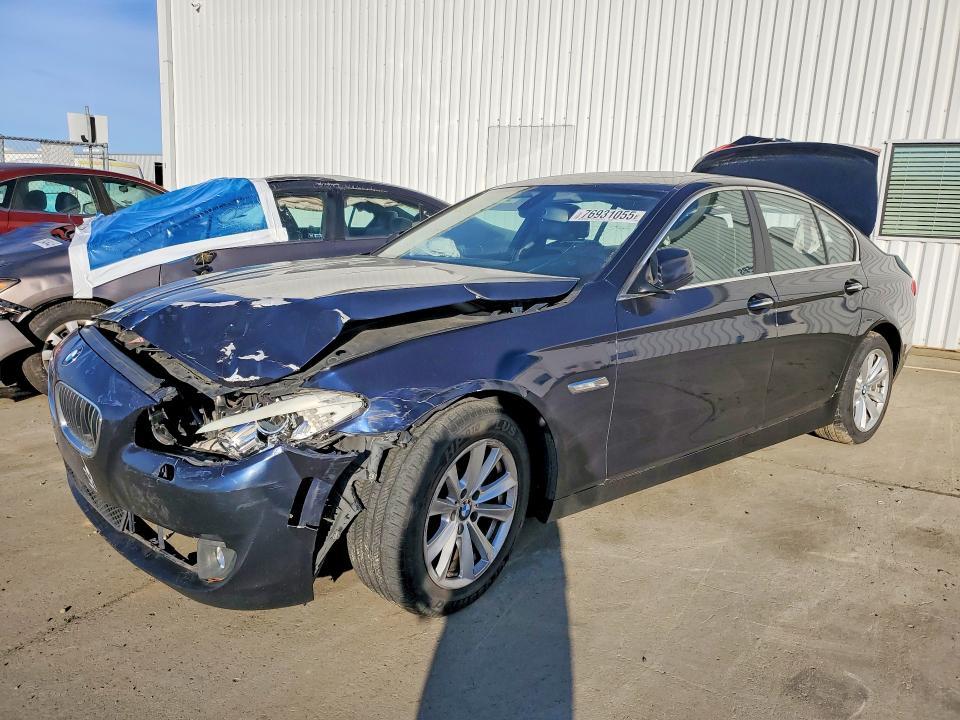 2012 BMW 528 i