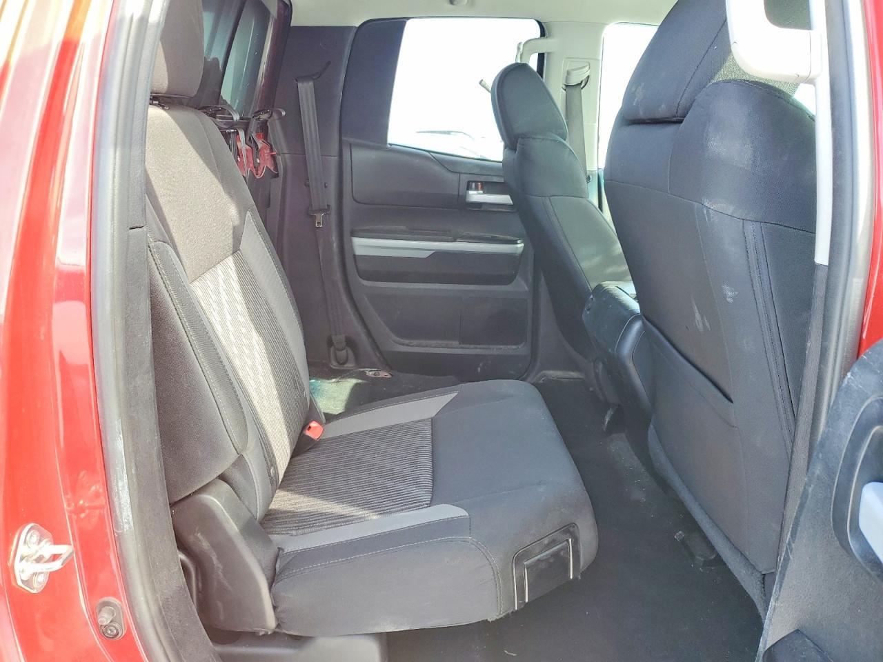 2017 Toyota Tundra Double Cab SR