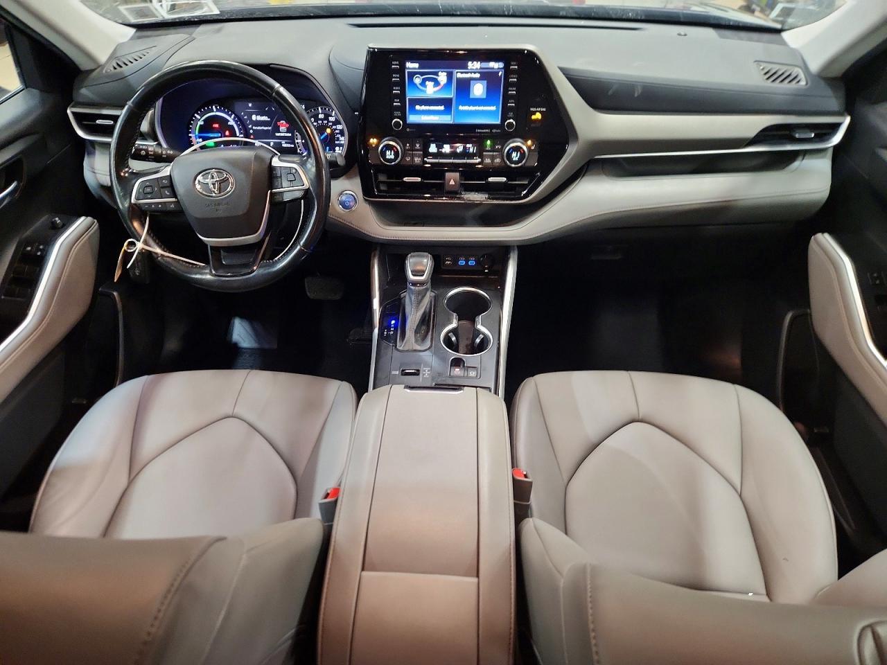 2022 Toyota Highlander Hybrid xle