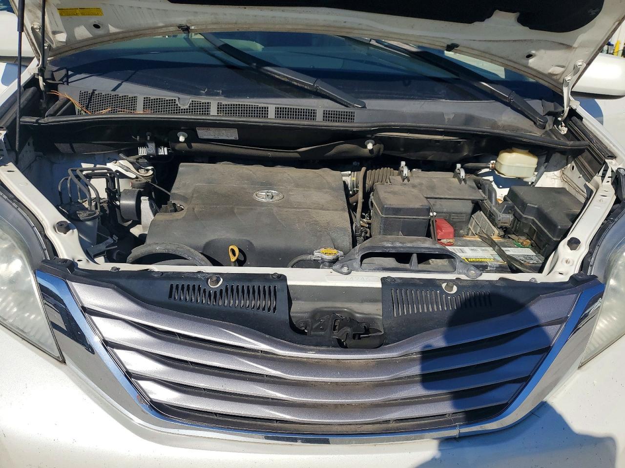 2016 Toyota Sienna
