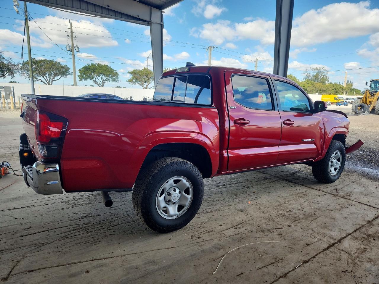 2022 Toyota Tacoma SR5