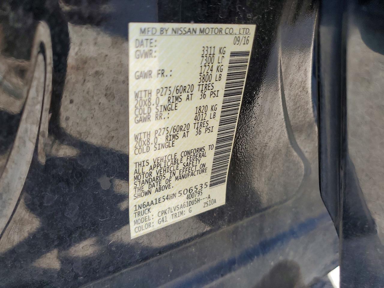 2017 Nissan Titan SL
