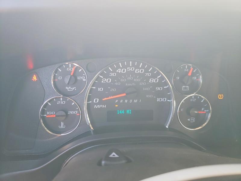 2025 Chevrolet Express G2500