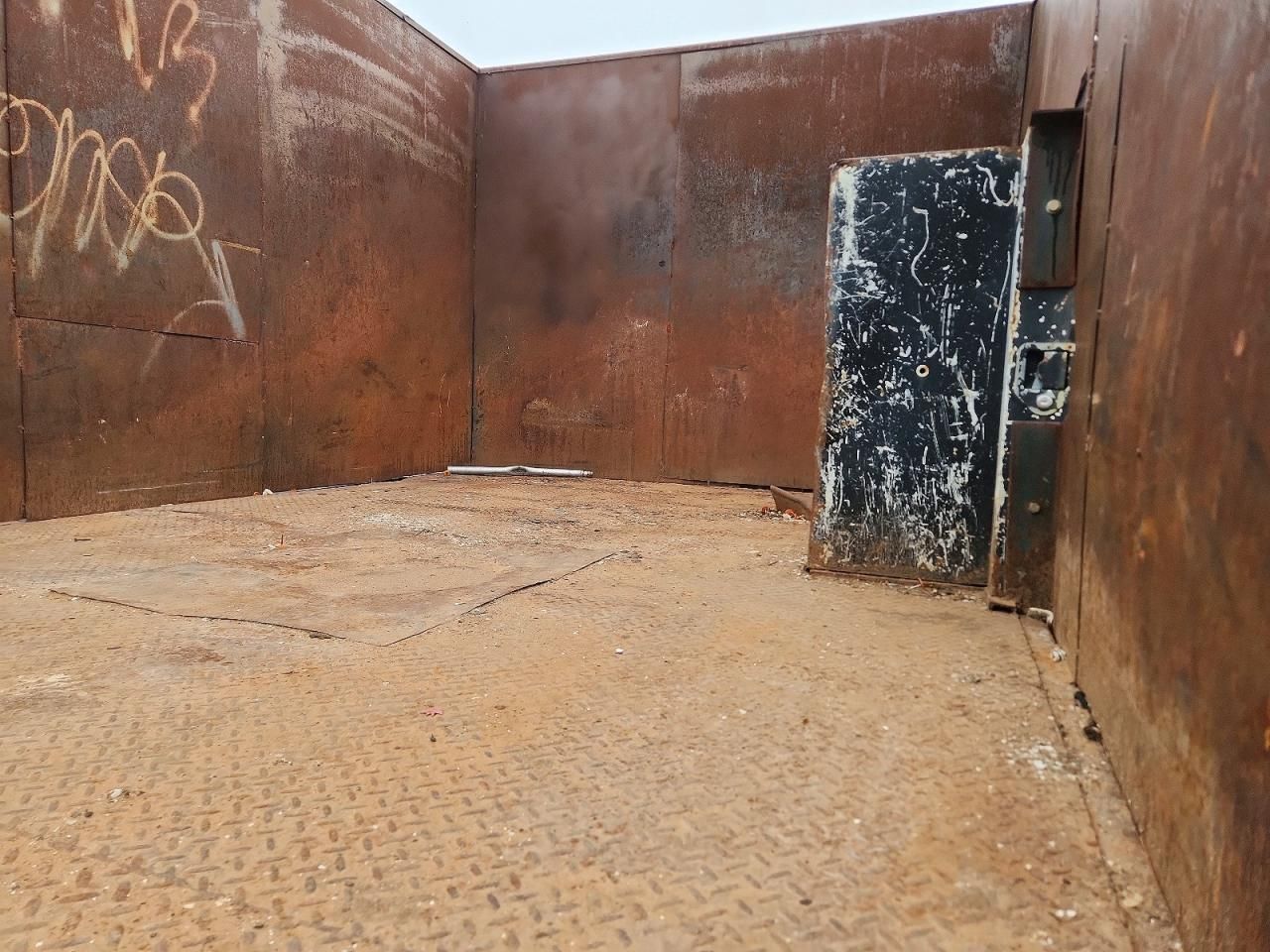 2000 Ford F450 Super Duty Flatbed Truck