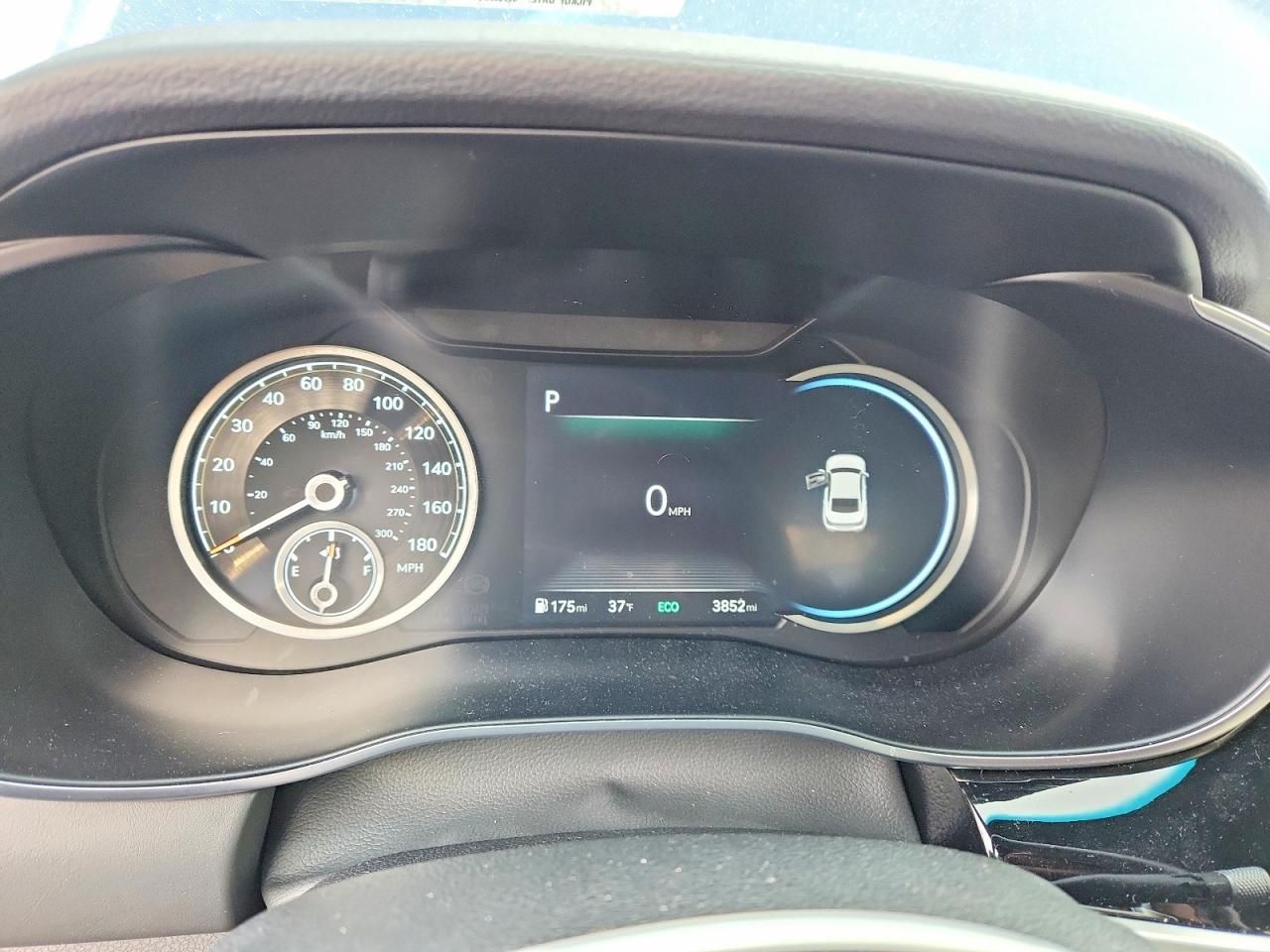 2025 Genesis G70 Base