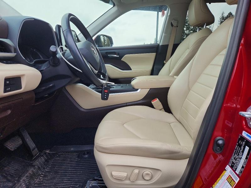 2021 Toyota Highlander Hybrid xle