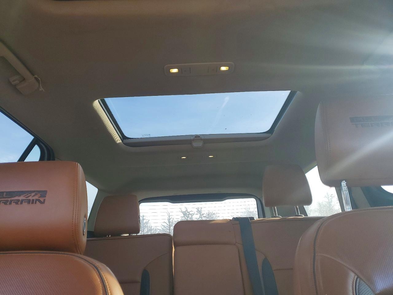 2017 GMC Acadia all Terrain