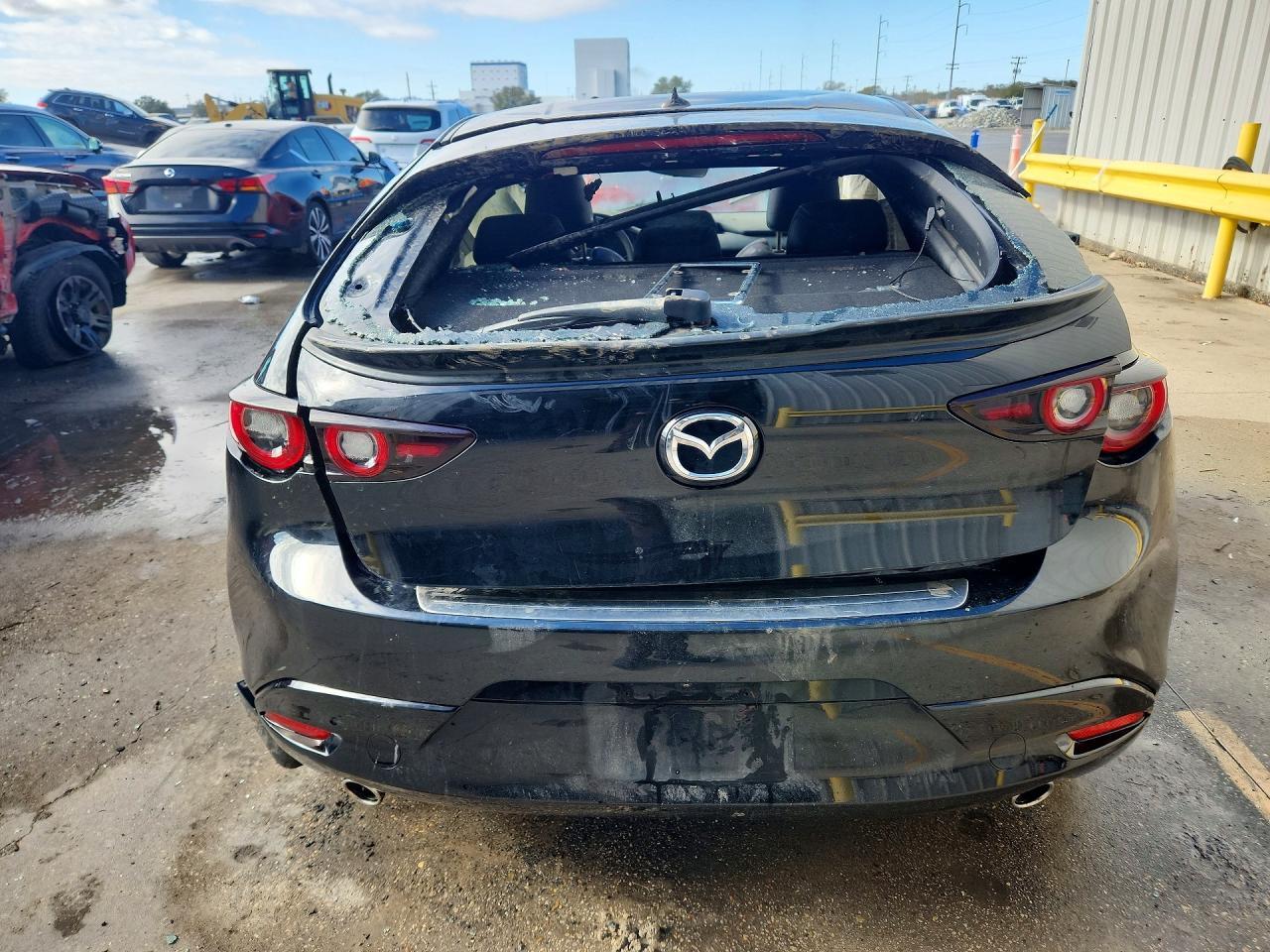 2023 Mazda 3 Premium