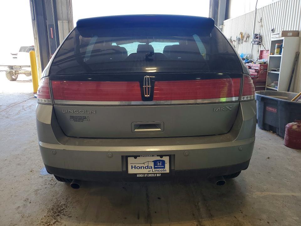 2007 Lincoln Townhouse MKX