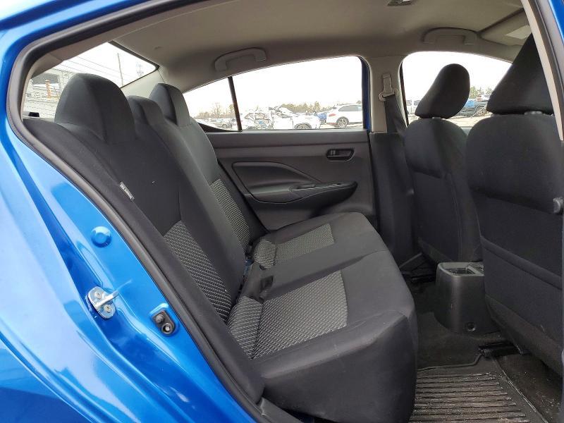 2023 Nissan Versa s