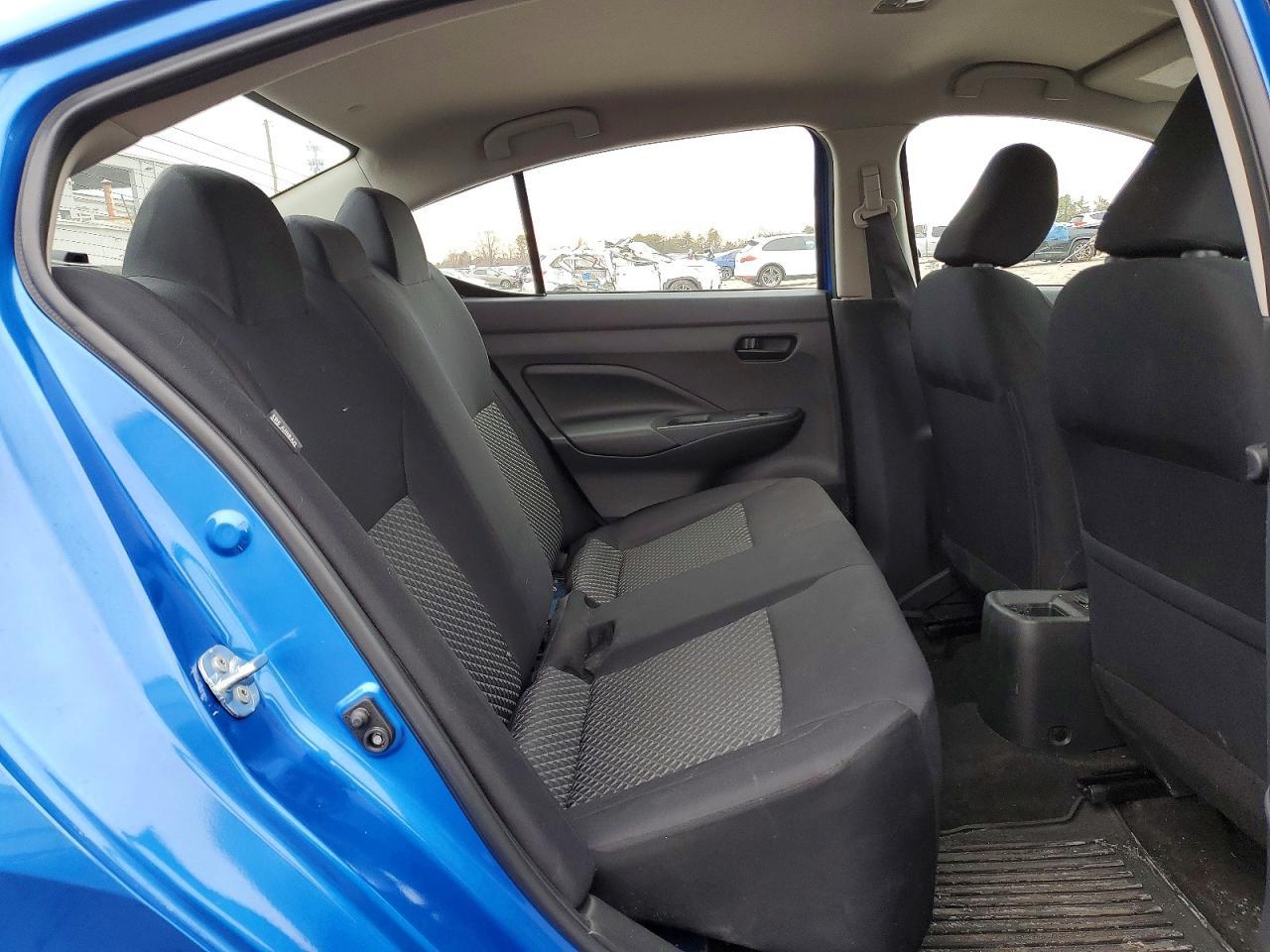 2023 Nissan Versa s