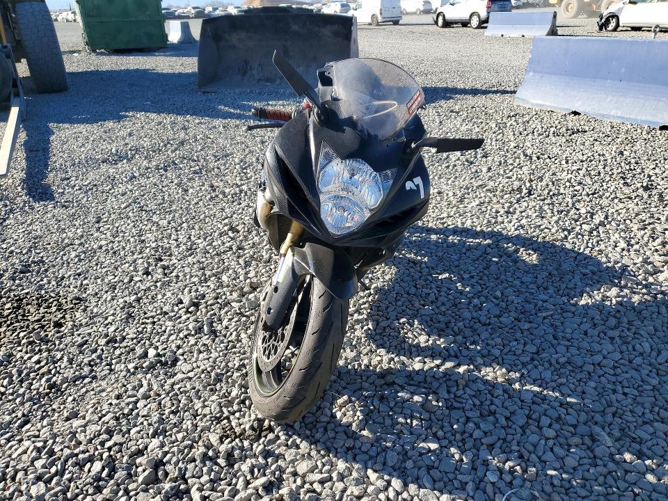 2016 Suzuki GSX-R750