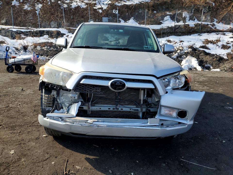 2013 Toyota 4runner SR5
