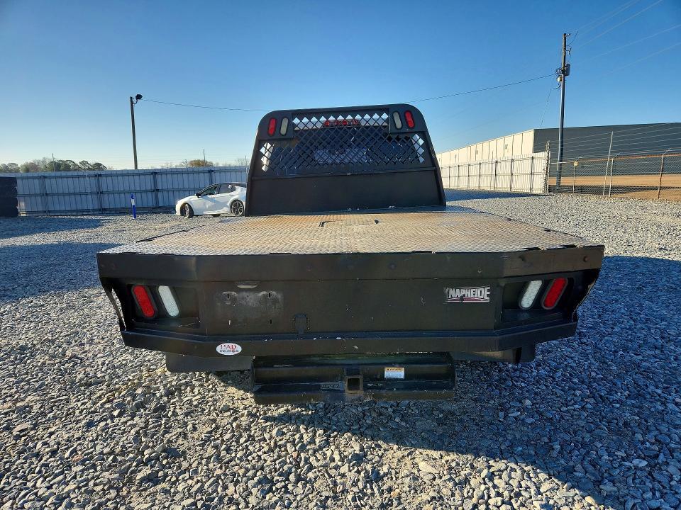 2015 Chevrolet Silverado Flatbed Truck