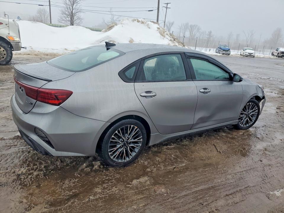 2023 KIA Forte