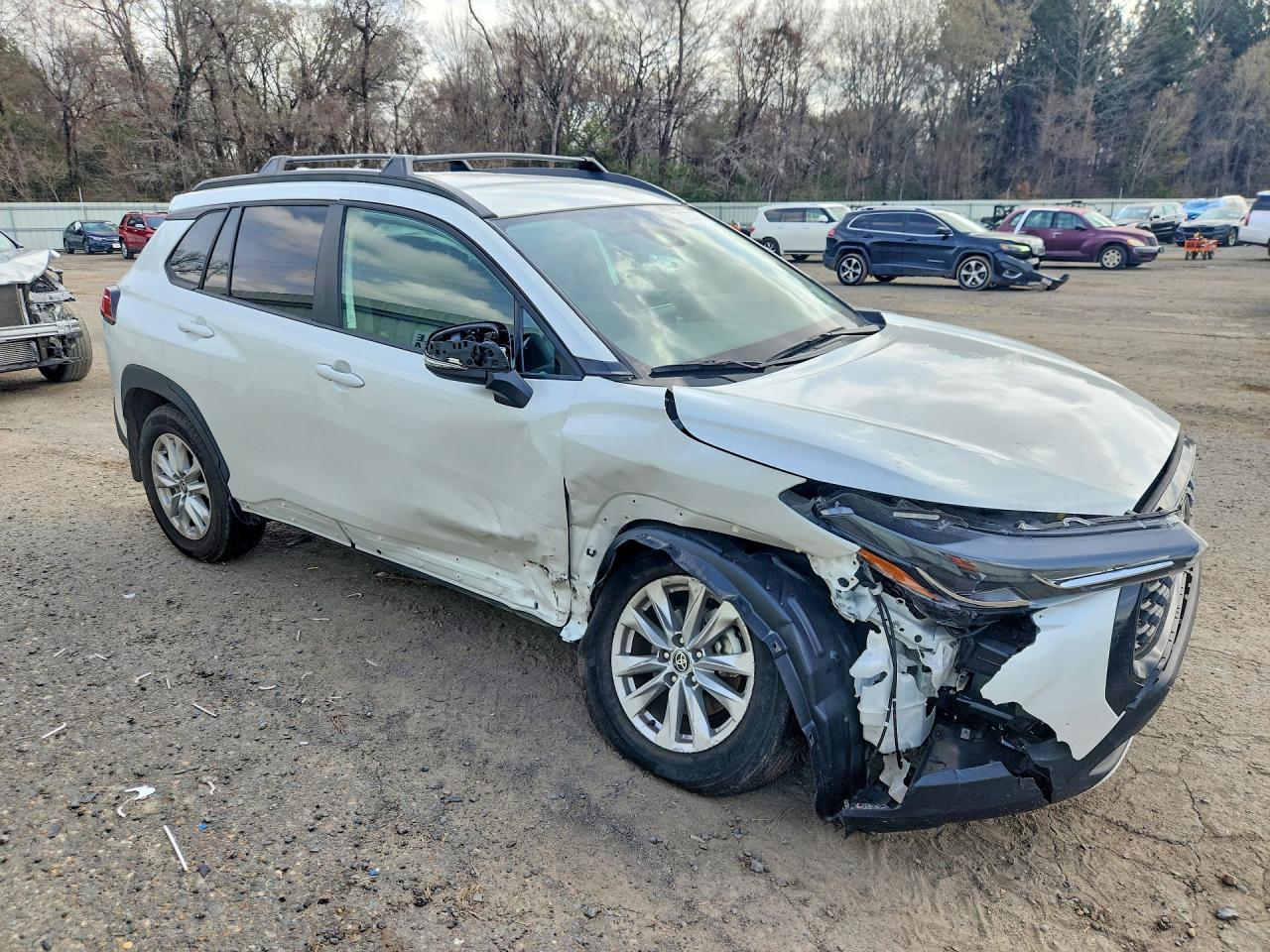 2023 Toyota Corolla Cross le